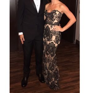 🚨SALE - Formal Dress 🖤